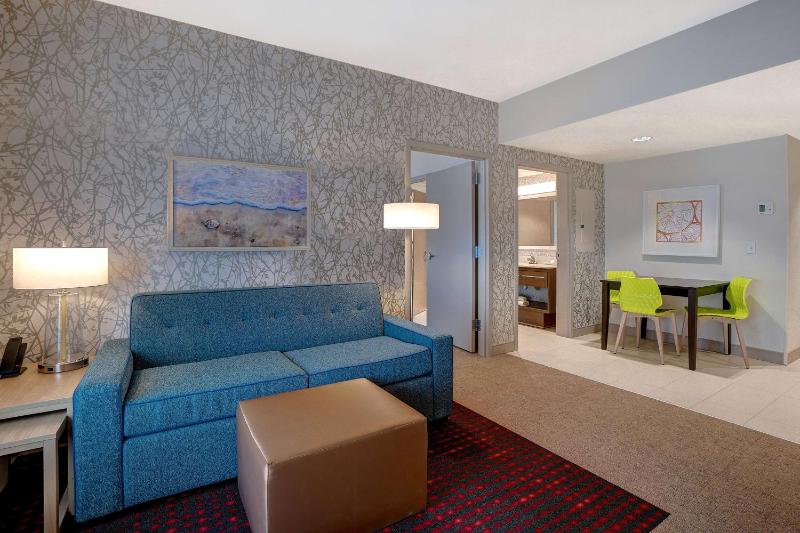 Home2 Suites By Hilton Lakewood Ranch - image 17