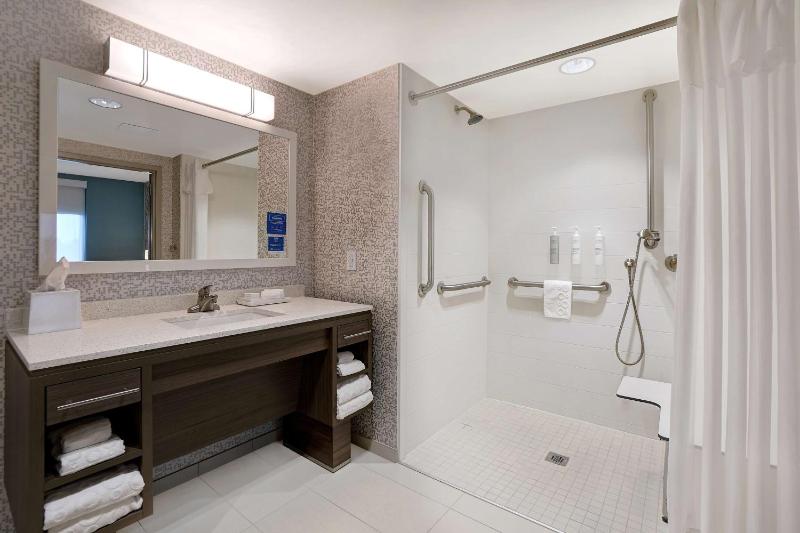 Home2 Suites By Hilton Lakewood Ranch - image 40