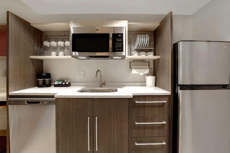 Home2 Suites By Hilton Lakewood Ranch - image 20