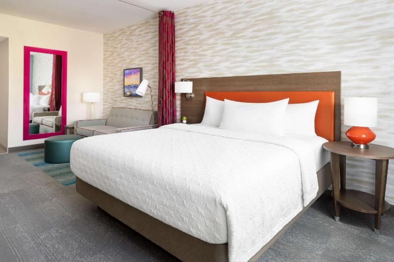 Home2 Suites By Hilton North Scottsdale Near Mayo Clinic - image 14