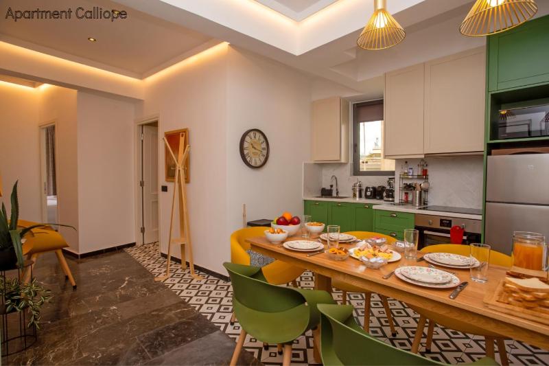 Calliope & Terpsichore by Heloni Apartments - image 14