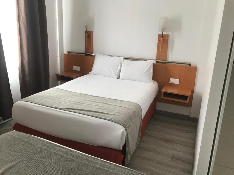 Comfort Quadruple Room image 4