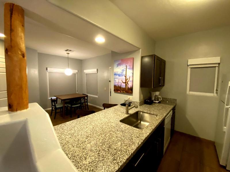 One-Bedroom Apartment image 2