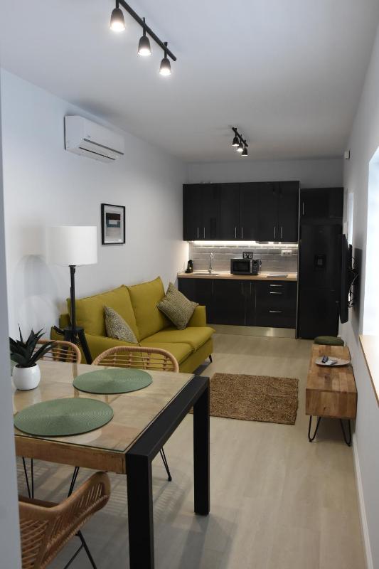 CAPILLITA XXI APARTAMENTOS - image 8