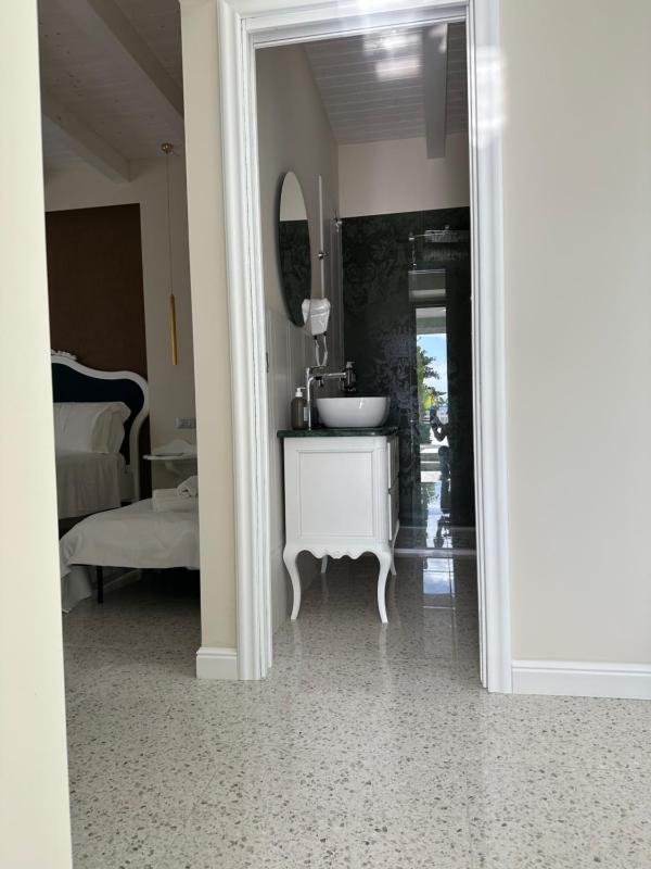 Junior Suite with Terrace image 4