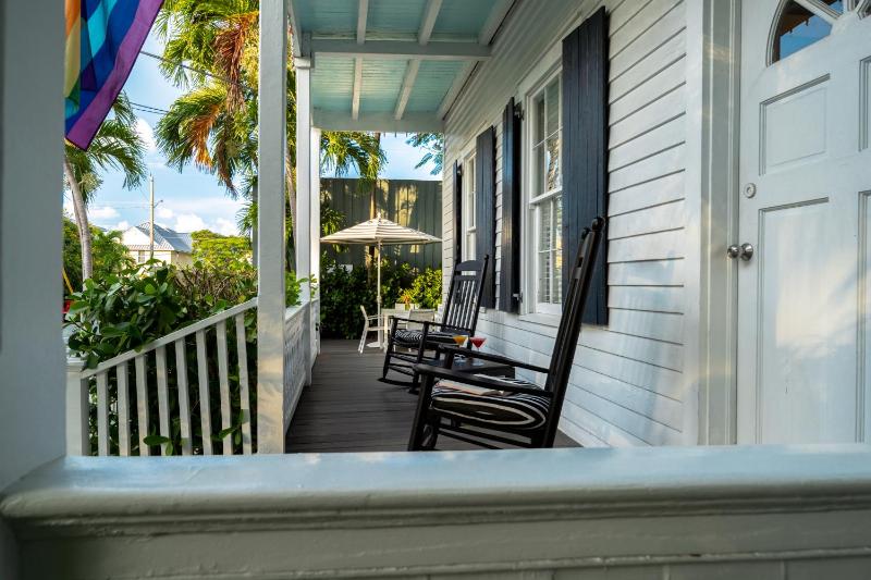 Alexander's Guesthouse-Adult Exclusive - image 30