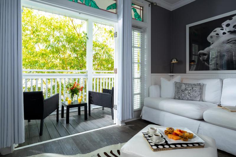 Alexander's Guesthouse-Adult Exclusive - image 7