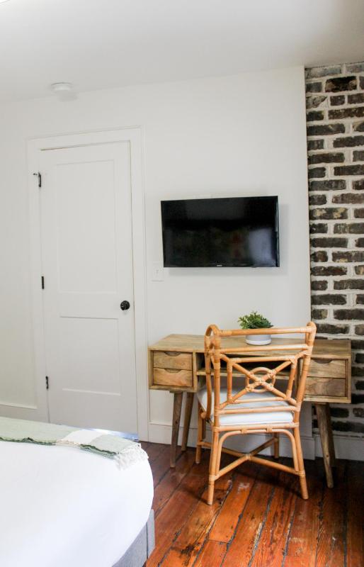 Guesthouse Charleston WEST 62 - image 7