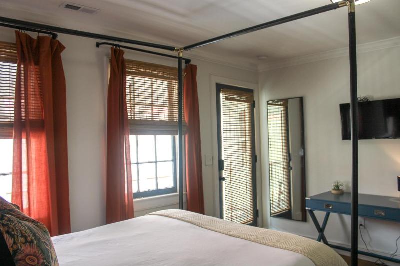 Guesthouse Charleston WEST 62 - image 24