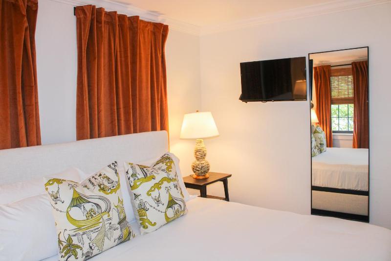 Guesthouse Charleston WEST 62 - image 6