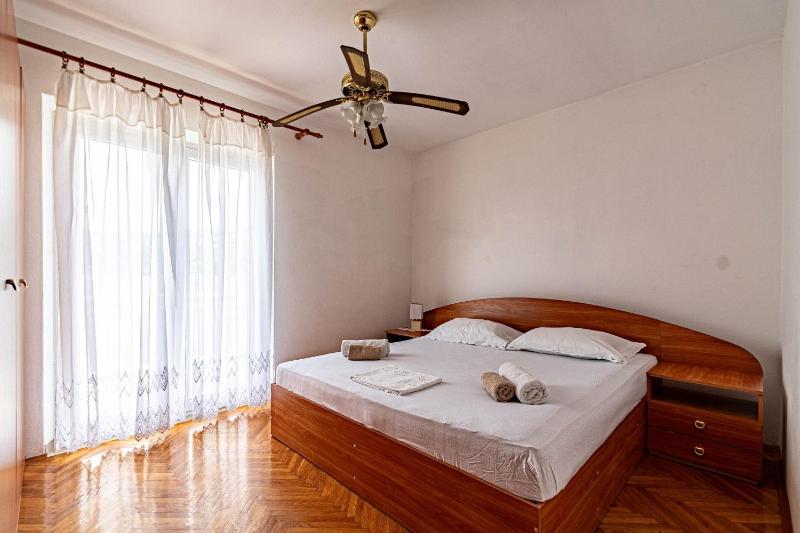 Apartment Tri Zala 9237d - image 36