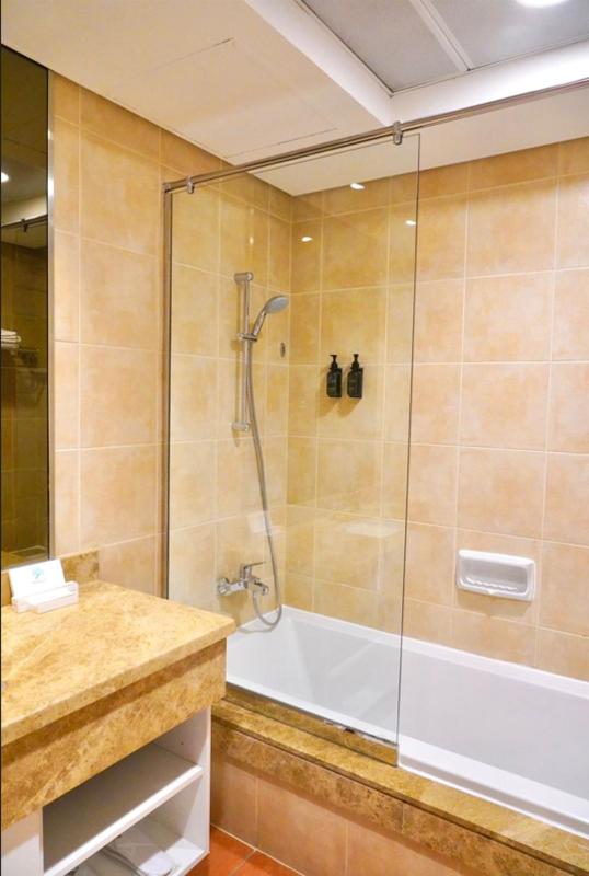 Two-Bedroom image 4