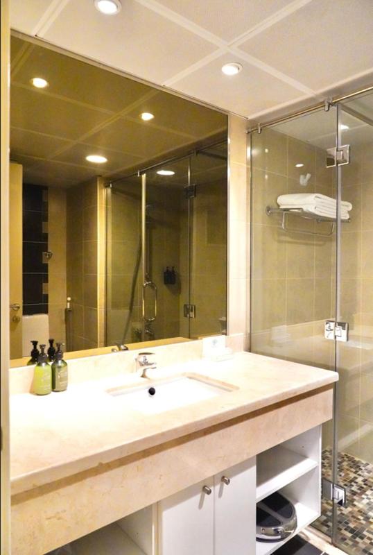 Three-Bedroom image 4