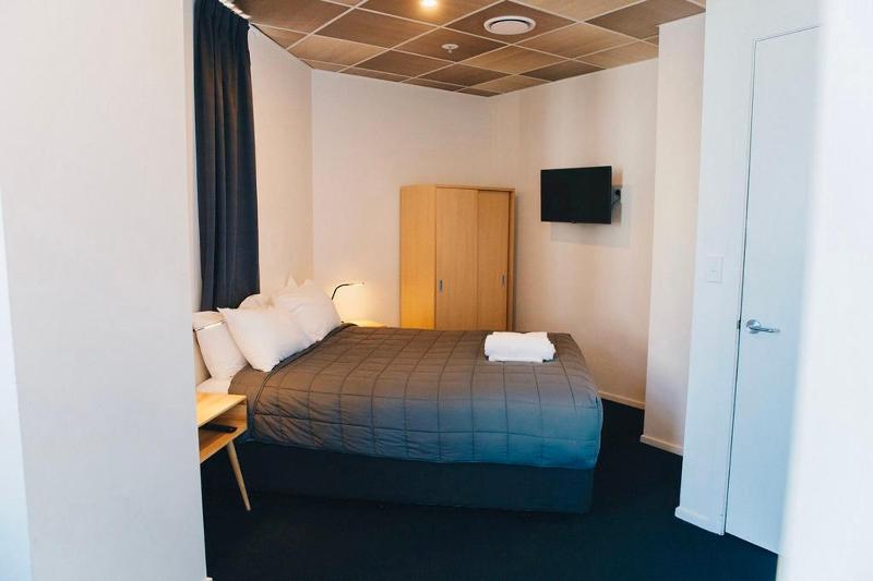 Liberty Apartment Hotel - image 22
