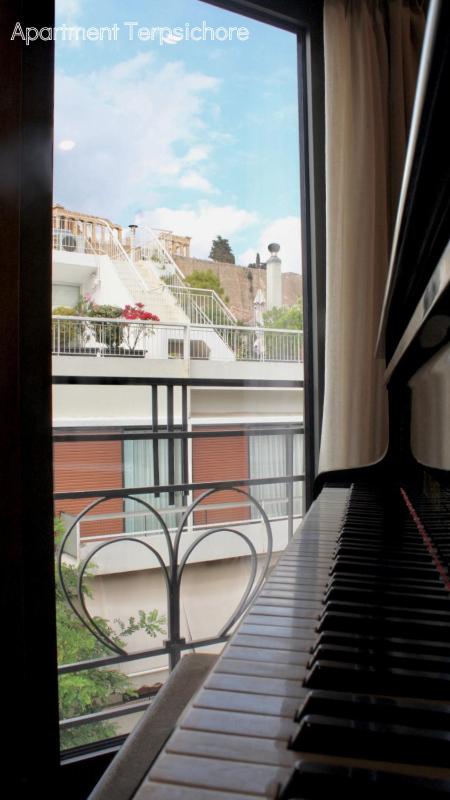 Calliope & Terpsichore by Heloni Apartments - image 15