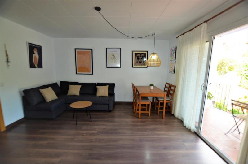 Apartment Sant Trop 5 pax Lloret de mar - image 14