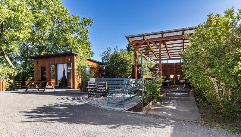 Chalet image 2