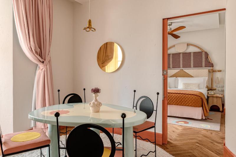 Suite with Marina View image 1