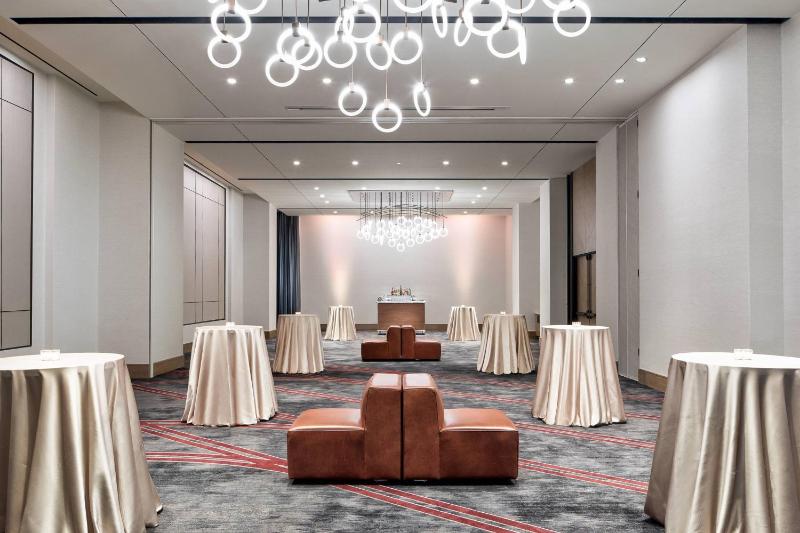 Marriott Dallas Uptown - image 24