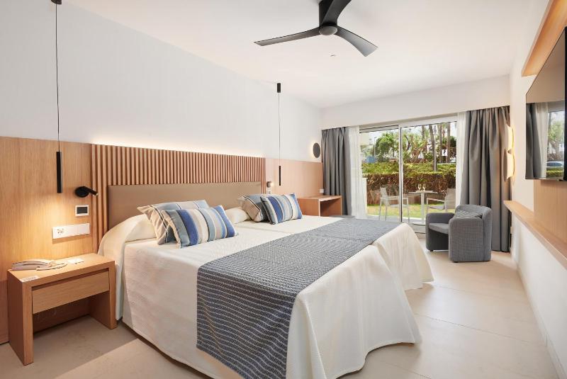 Double or Twin Room image 1