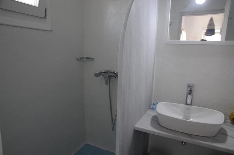 Andriani's Guest House - image 2