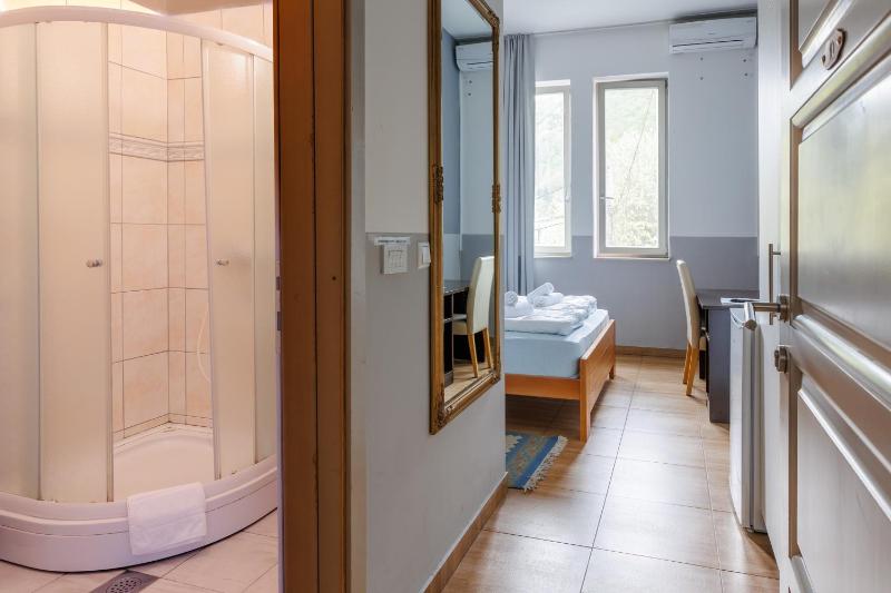 Motel Kobilj - image 10