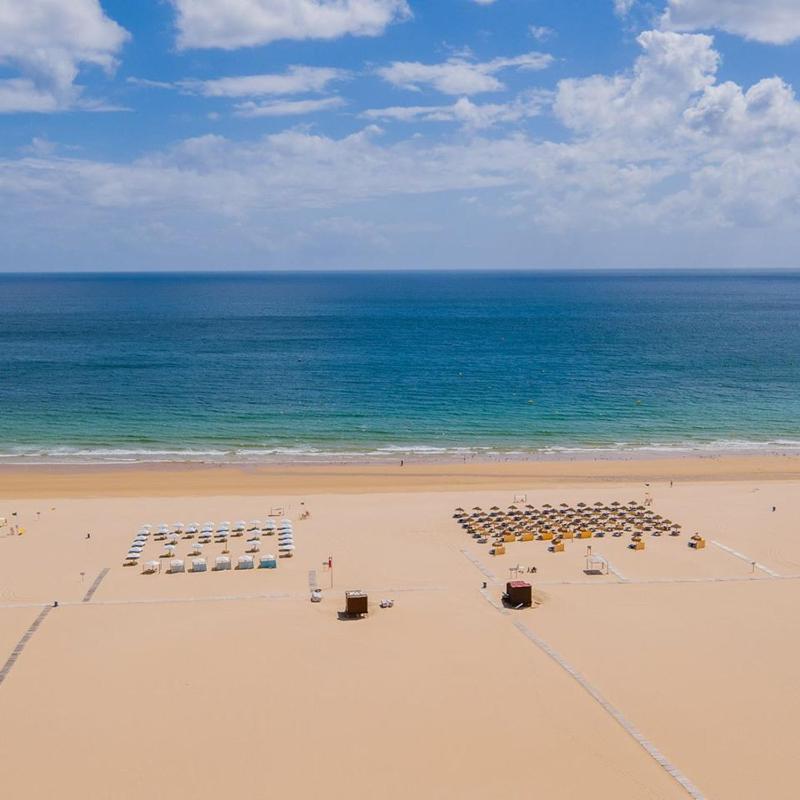 2 BED 2 BATH PENTHOUSE WITH POOL STUNNING VIEWS FROM THE TERRACE - image 8