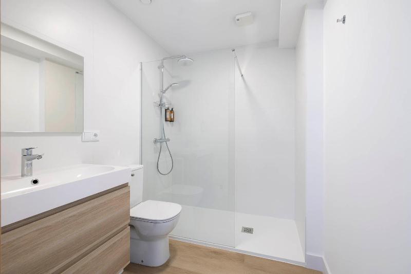 Superior Apartment image 3