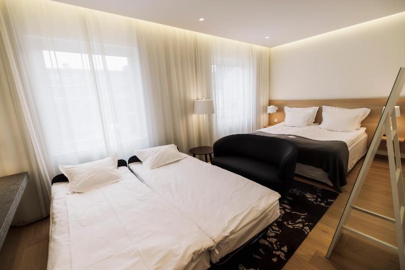 Triple Room image 1