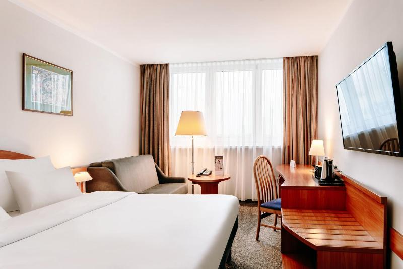 Standard Double Room image 1