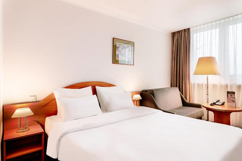Single Room image 1
