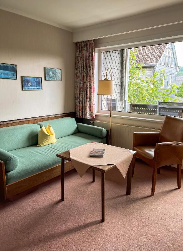 Classic Single Room image 4