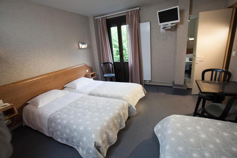 Triple Room image 1