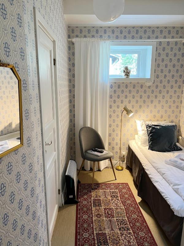 Budget Single Room image 1