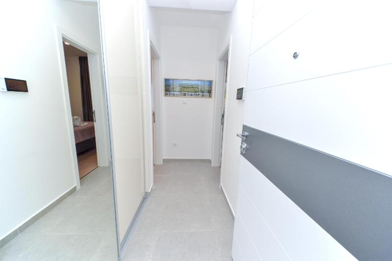Green View - image 9