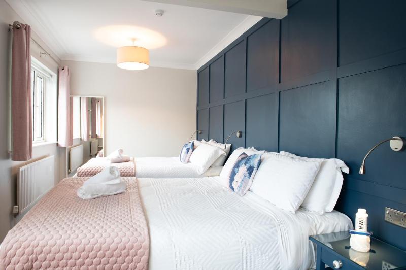 Adare Guesthouse - image 8