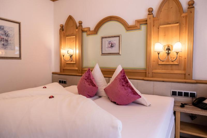 Double Room image 1
