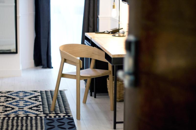 Deluxe Double Room image 3