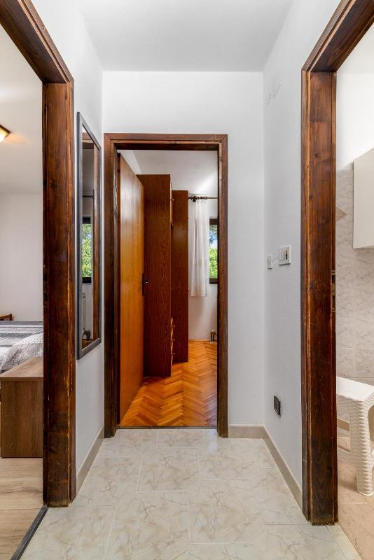 Two-Bedroom Apartment with Balcony image 2