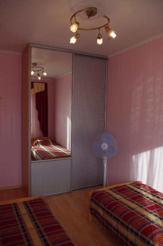 One-Bedroom Apartment with Terrace image 2