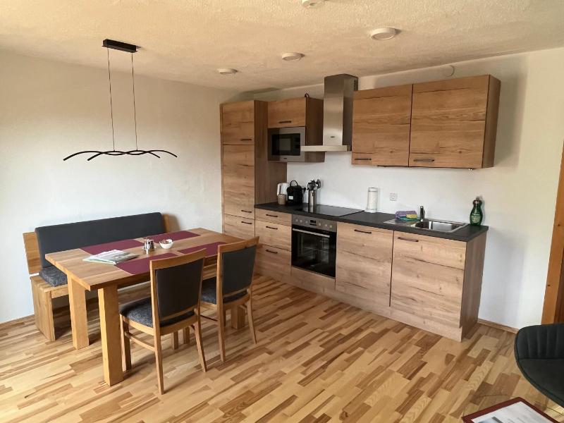 Apartment with Mountain View image 4