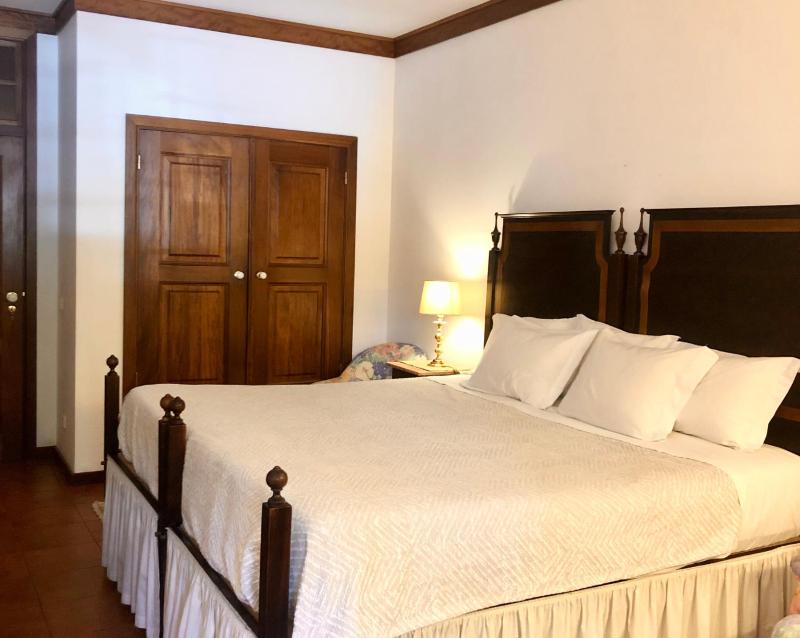 Double or Twin Room image 2