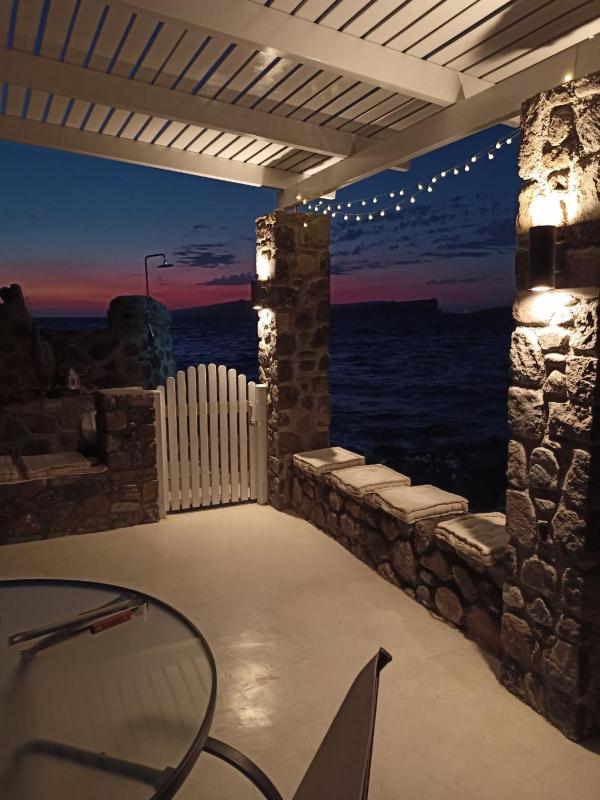 Cave of Love – Seafront Sunset View Santorini - image 15