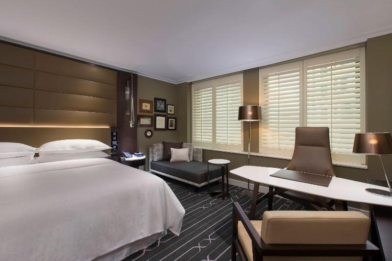 King Room - City Side image 1