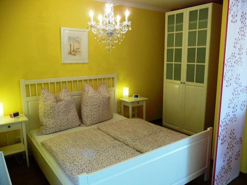 Studio Apartment image 4