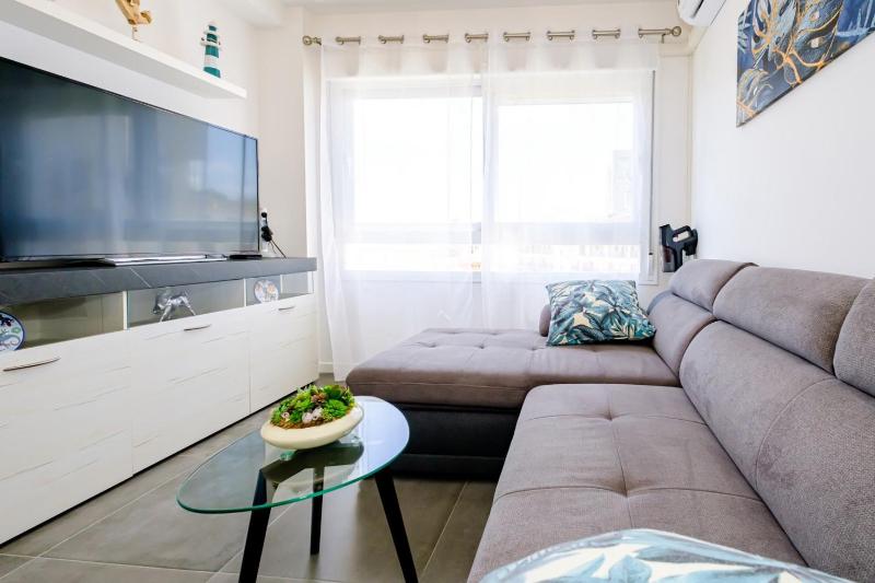 Samaniego ID175 - image 27