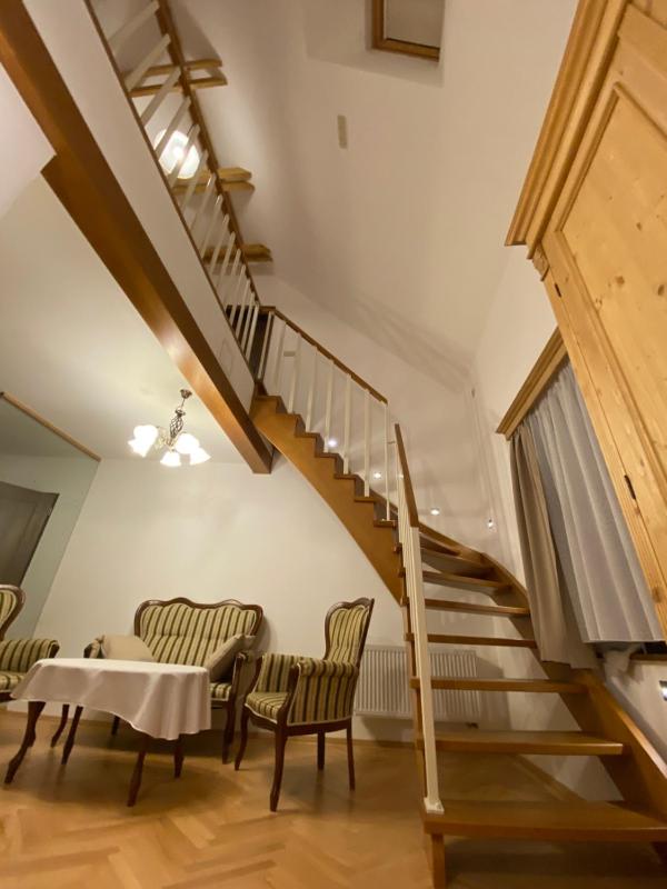 Deluxe Quadruple Room image 1