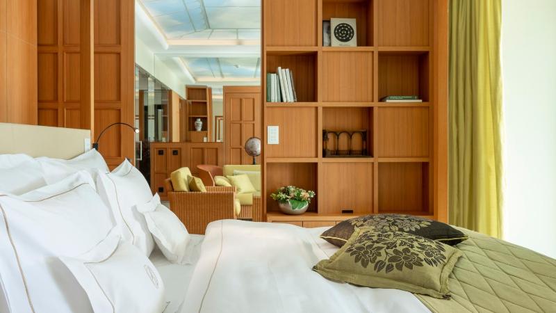 Suite with Lake View image 2