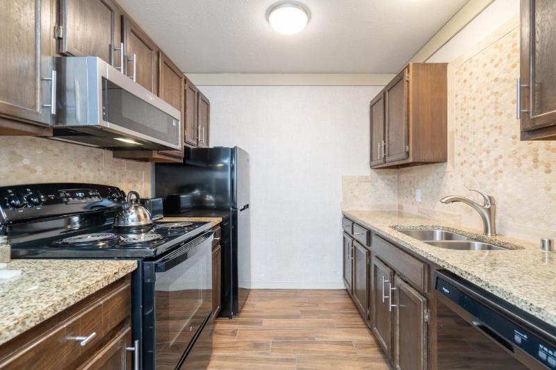 Mountainside Inn 122 by Alpine Lodging Telluride - image 10