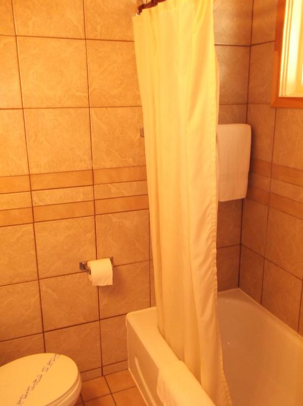 Auberge Mountain View Inn - image 39